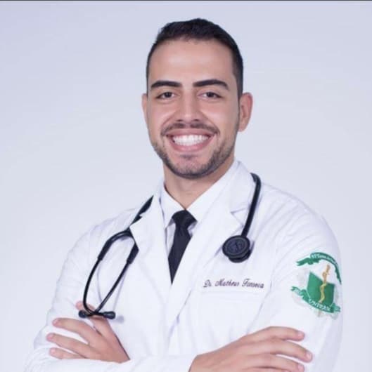 Dr. Matheus Fonseca — Urologista